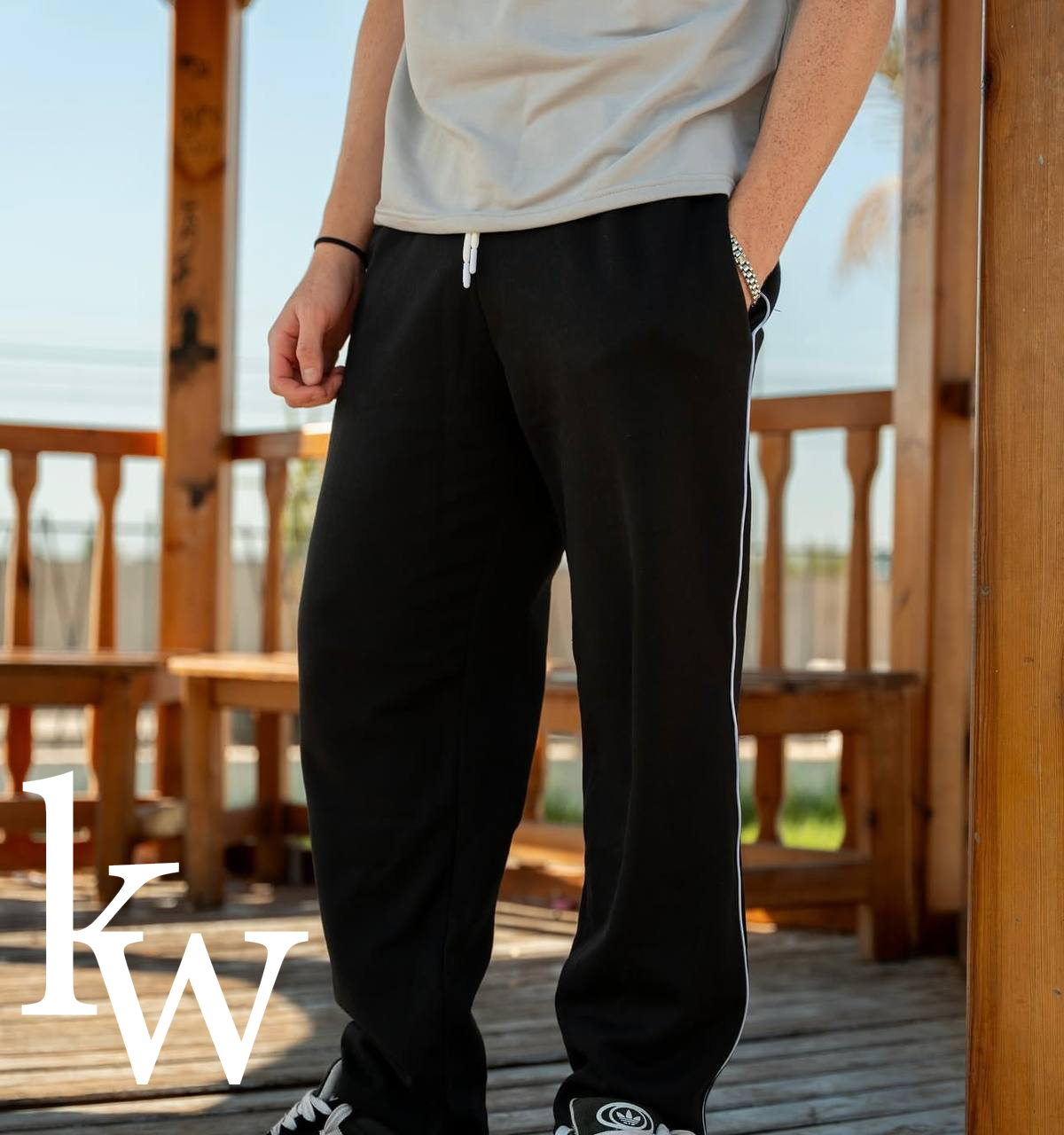 baggy joggers